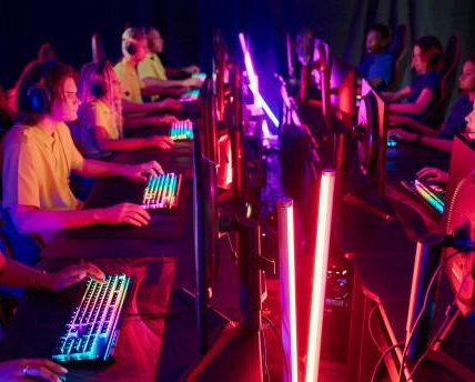 Complete epic missions in a thrilling multiplayer adventure game