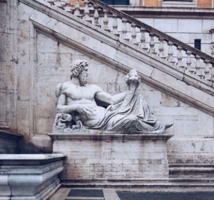 From Street Art to Stained Glass: Uncommon Art Forms in Rome, Florence, and Venice